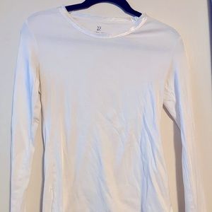 NY&CO white long sleeve tee